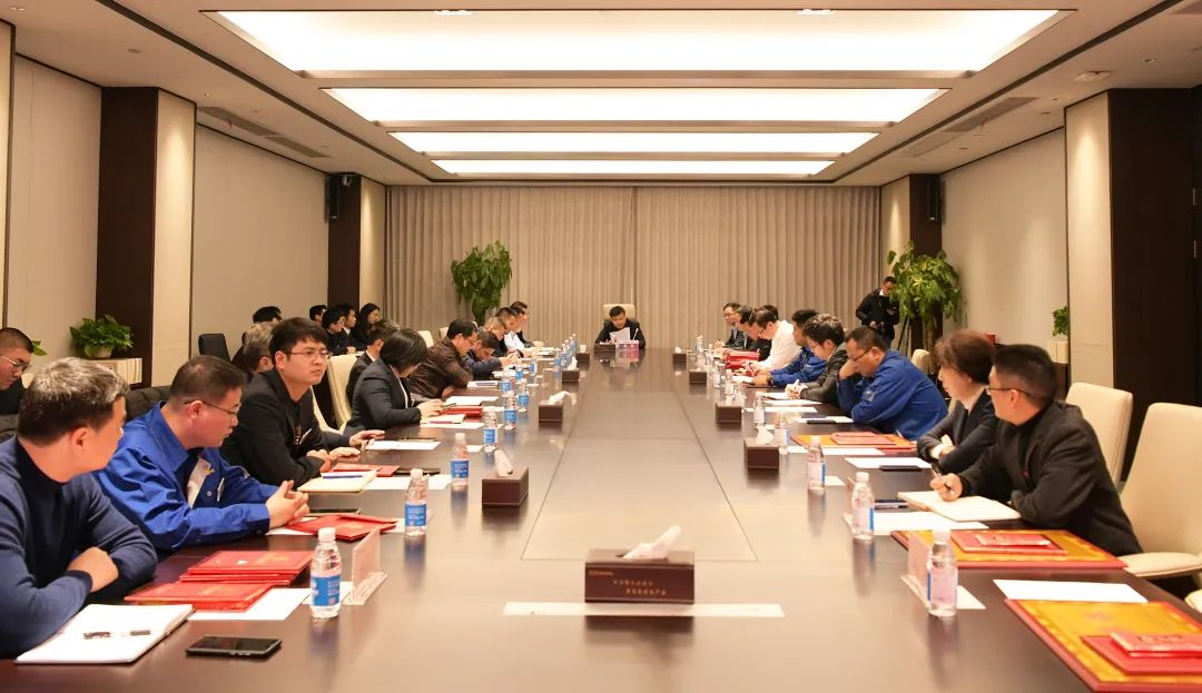 e0cd7cb3c85ec6c918bb1cb412715726