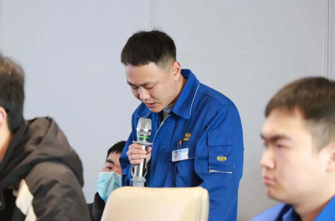 a695981646c2babfb7b87466828f2d29