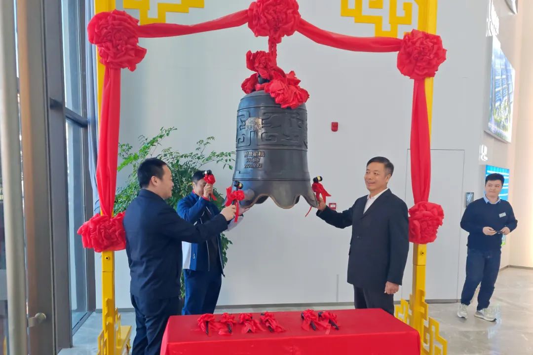 d493bb9e75cb174b63bcc9d551153e55